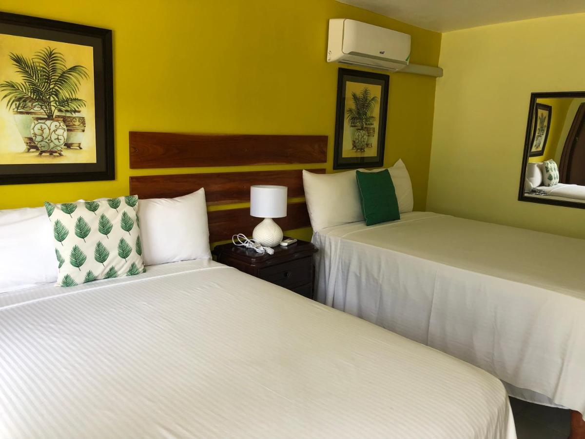 Airport Beach Hotel Montego Bay Exterior foto